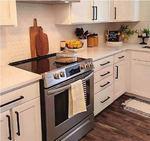 A bright, freshly cleaned kitchen